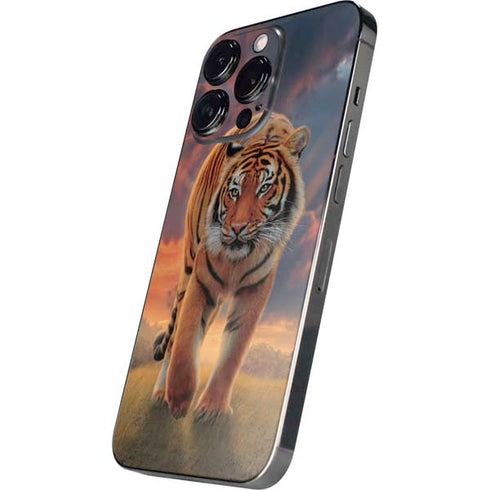 Vincent Hie Rising Tiger iPhone 14 Pro Skin
